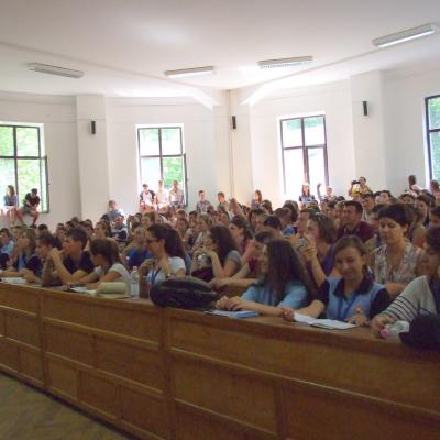 27 iulie: INTC Iaşi: Adevărul despre trup şi dragoste