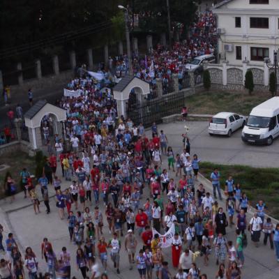 27 iulie: INTC Iaşi: Procesiunea din Piaţa Unirii către catedrala catolică