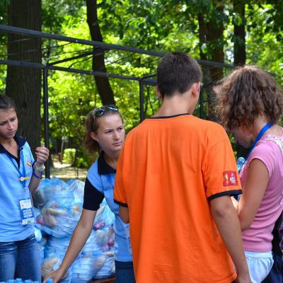 28 iulie: INTC Iaşi: Acţiunea Catolică dăruieşte bucurie!