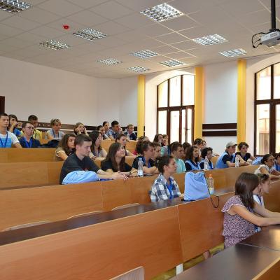 28 iulie: INTC Iaşi: Acţiunea Catolică dăruieşte bucurie!