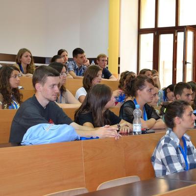 28 iulie: INTC Iaşi: Acţiunea Catolică dăruieşte bucurie!