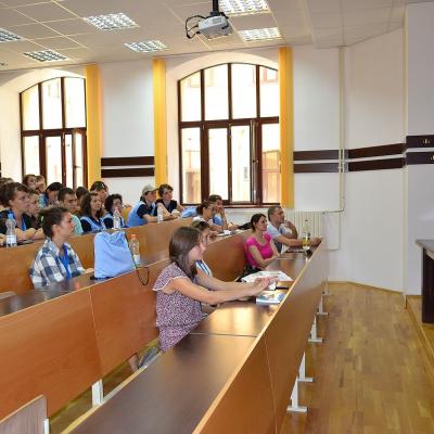 28 iulie: INTC Iaşi: Acţiunea Catolică dăruieşte bucurie!