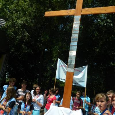 29 iulie: INTC Iaşi: Crucea tinerilor merge la Pildeşti