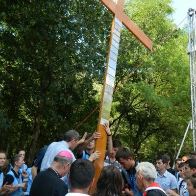 29 iulie: INTC Iaşi: Crucea tinerilor merge la Pildeşti