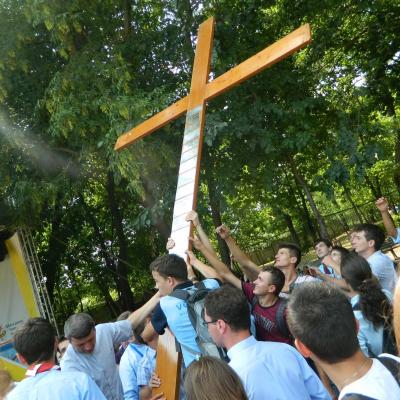 29 iulie: INTC Iaşi: Crucea tinerilor merge la Pildeşti