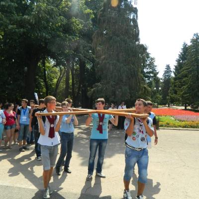 29 iulie: INTC Iaşi: Crucea tinerilor merge la Pildeşti