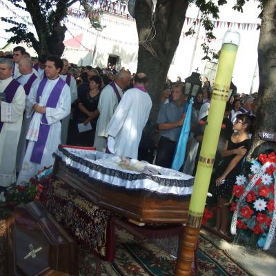 30 iulie: Iugani: Funeraliile părintelui Ioan Gabor