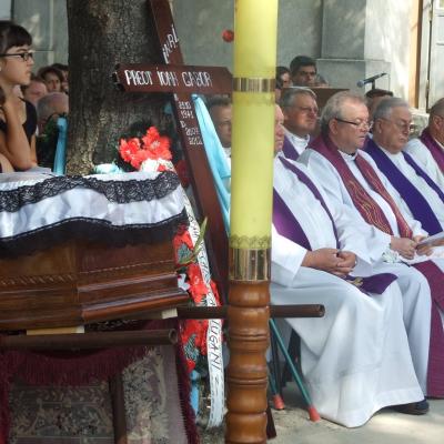 30 iulie: Iugani: Funeraliile părintelui Ioan Gabor