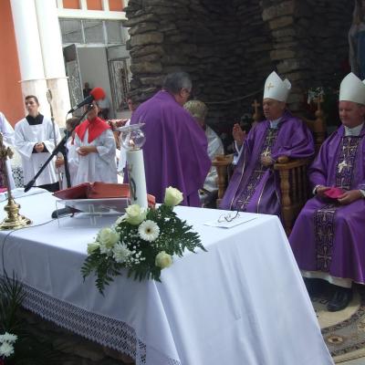 30 iulie: Iugani: Funeraliile părintelui Ioan Gabor