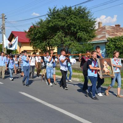31 iulie: Pildeşti: Sosirea Crucii Tinerilor