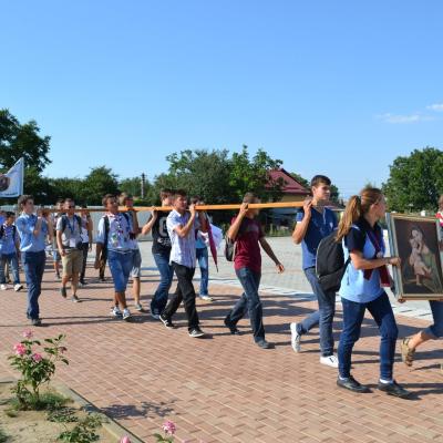 31 iulie: Pildeşti: Sosirea Crucii Tinerilor