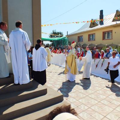 4 august: Sărata: Consacrarea altarului şi sfinţirea bisericii parohiale "Sfântul Mihai"
