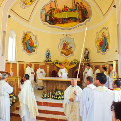 4 august: Sărata: Consacrarea altarului şi sfinţirea bisericii parohiale "Sfântul Mihai"