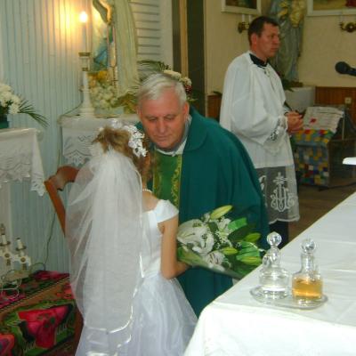 5 august: Mirceşti: Prima Sfântă Împărtăşanie