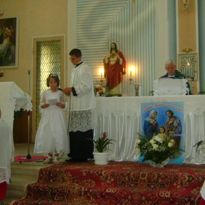 5 august: Mirceşti: Prima Sfântă Împărtăşanie