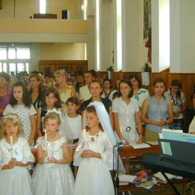 5 august: Mirceşti: Prima Sfântă Împărtăşanie