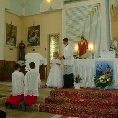 5 august: Mirceşti: Prima Sfântă Împărtăşanie