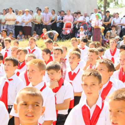 5 august: Lespezi: Administrarea Mirului