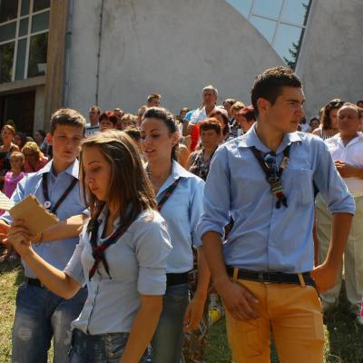 5 august: Lespezi: Administrarea Mirului