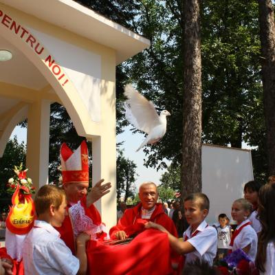 5 august: Lespezi: Administrarea Mirului