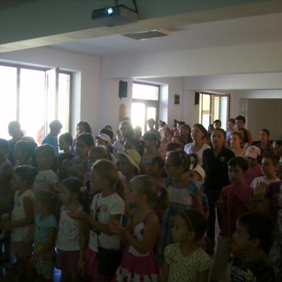 6-14 august: Huşi "Sfântul Anton": Campus pentru copii