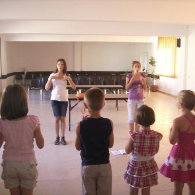 6-14 august: Huşi "Sfântul Anton": Campus pentru copii