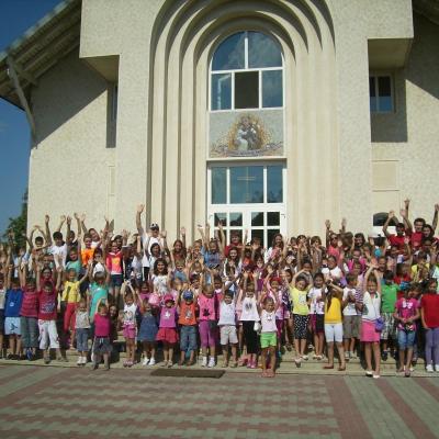6-14 august: Huşi "Sfântul Anton": Campus pentru copii