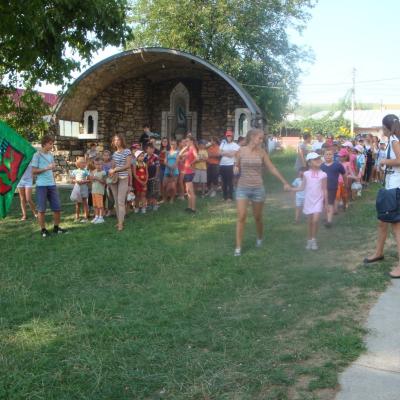 6-12 august: Baraţi: Campus despre prietenie şi bucurie