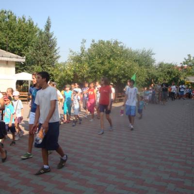 6-12 august: Baraţi: Campus despre prietenie şi bucurie