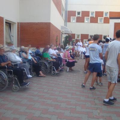 6-12 august: Baraţi: Campus despre prietenie şi bucurie