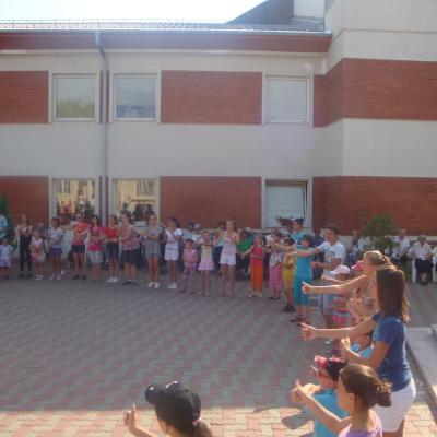 6-12 august: Baraţi: Campus despre prietenie şi bucurie