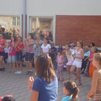 6-12 august: Baraţi: Campus despre prietenie şi bucurie