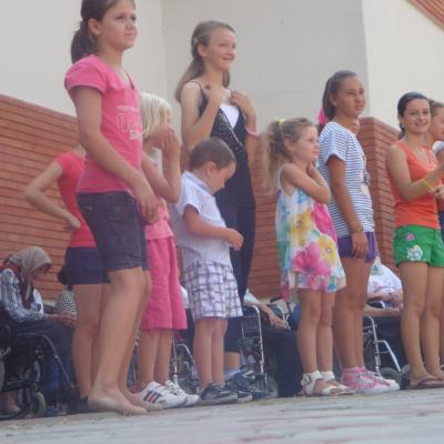 6-12 august: Baraţi: Campus despre prietenie şi bucurie