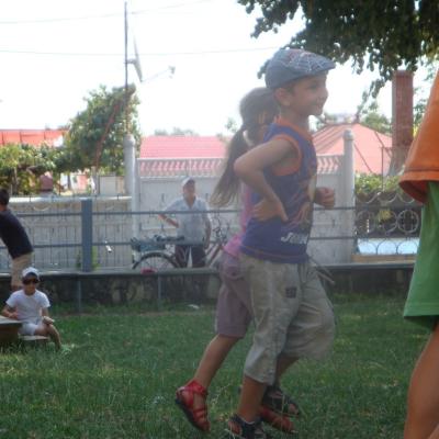 6-12 august: Baraţi: Campus despre prietenie şi bucurie