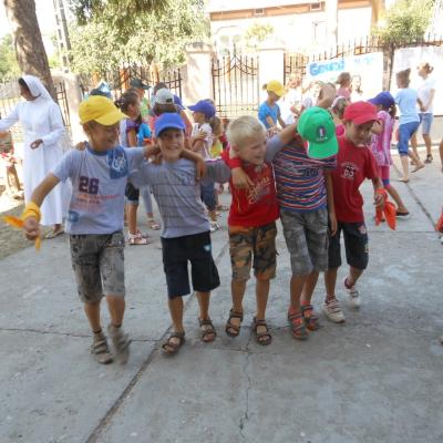 6-10 august: Oţeleni: Un nou campus pentru copii
