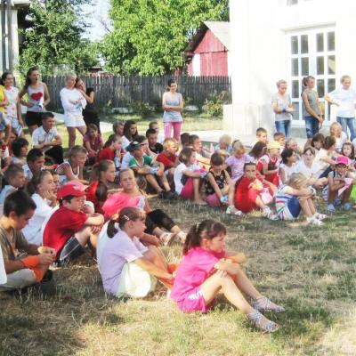 6-10 august: Oţeleni: Un nou campus pentru copii