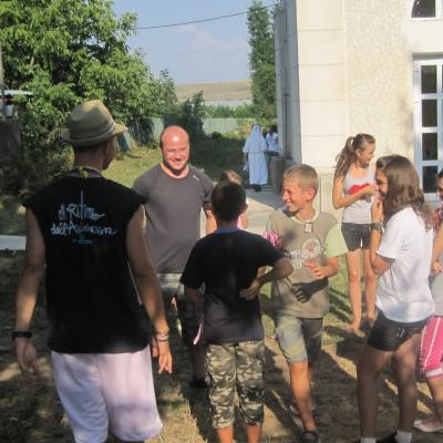 6-10 august: Oţeleni: Un nou campus pentru copii