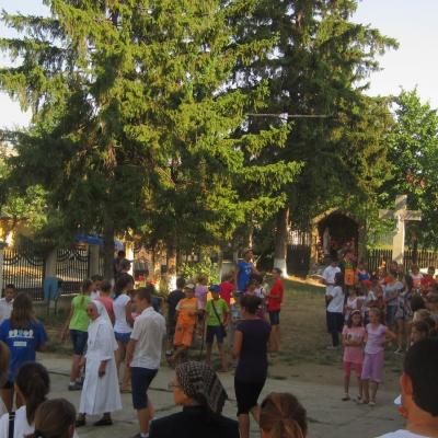 6-10 august: Oţeleni: Un nou campus pentru copii