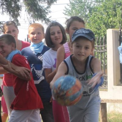 6-10 august: Oţeleni: Un nou campus pentru copii