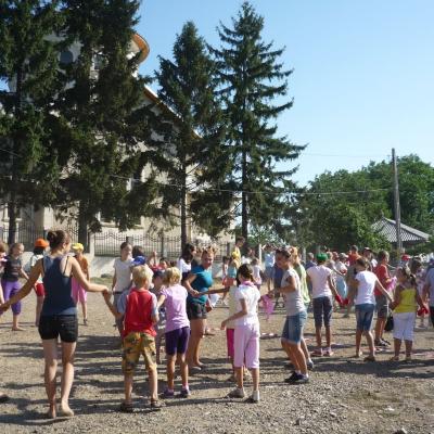 6-10 august: Oţeleni: Un nou campus pentru copii