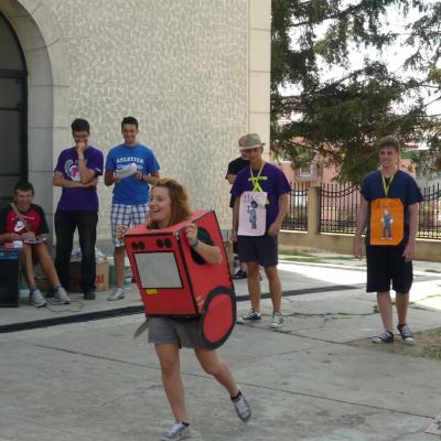 6-10 august: Oţeleni: Un nou campus pentru copii