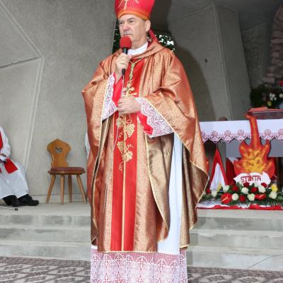 12 august: Gherăeşti: Administrarea Mirului
