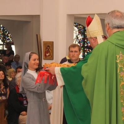 12 august: Luncani: Aniversare la Mănăstirea Carmelită