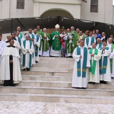 12 august: Luncani: Aniversare la Mănăstirea Carmelită