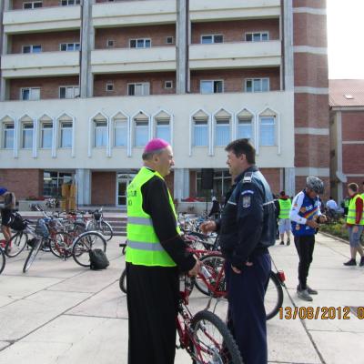 13 august: Pelerinajul bicicliştilor la Cacica. Etapa I