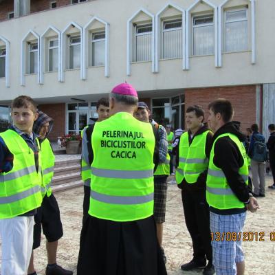 13 august: Pelerinajul bicicliştilor la Cacica. Etapa I