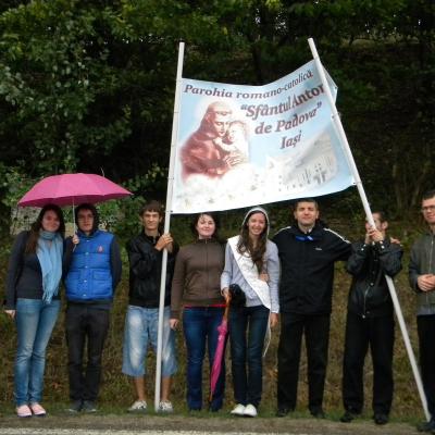 14 august: Cacica: Procesiunea tinerilor