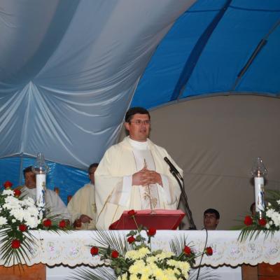 14 august: Bacău-Baraţi: Procesiune către Maica Domnului