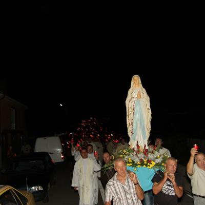 14 august: Bacău-Baraţi: Procesiune către Maica Domnului