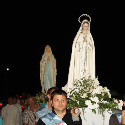14 august: Bacău-Baraţi: Procesiune către Maica Domnului